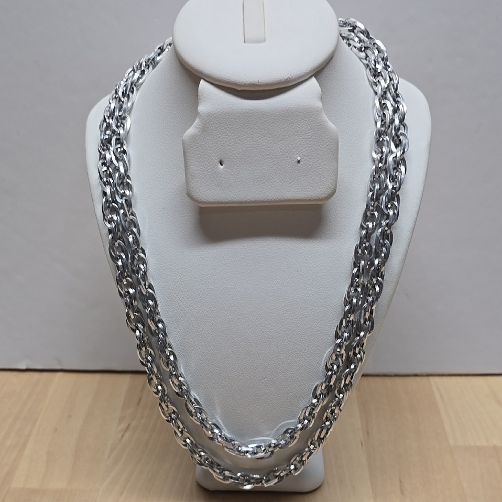 {Sarah Coventry} Silver Byzantine-style Necklace with Intricate Chainmail Design